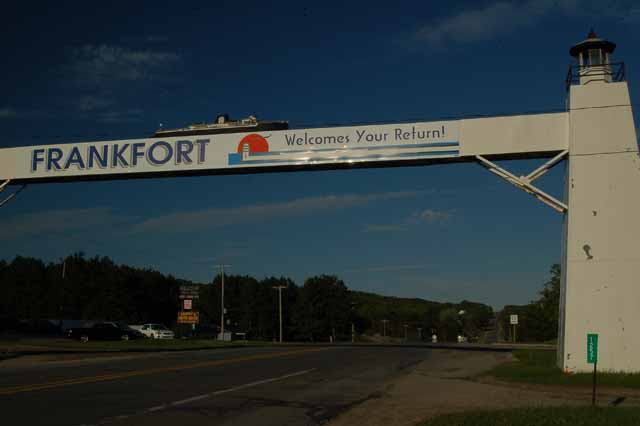 Frankfort Welcome sign